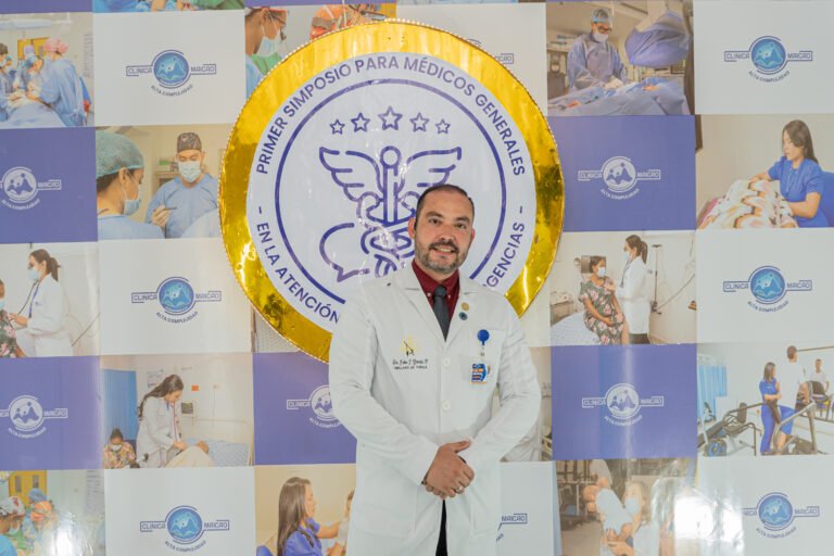 Dr. John Jairo García - Médico General subespecialista en Cirugía de Tórax.