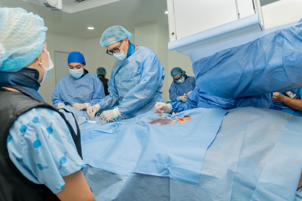 Doctor humberto colmenarez en clinica maicao