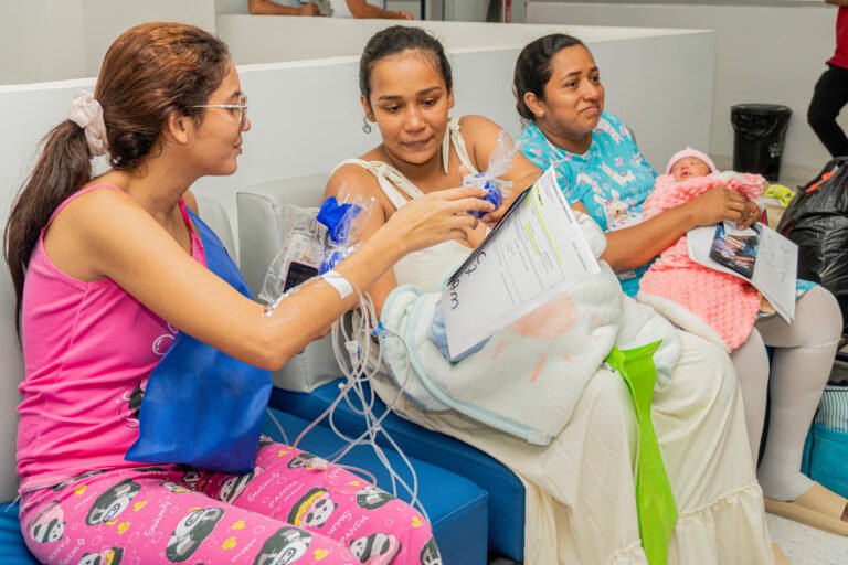 madres en clinica maicao