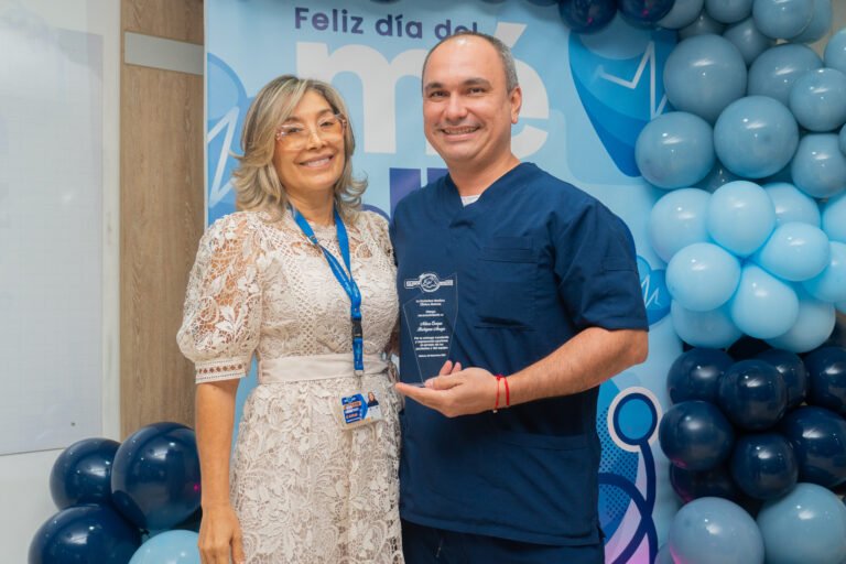 Reconocimiento al Compromiso y la Dedicación Médica: Nelson Rodríguez - Médico General