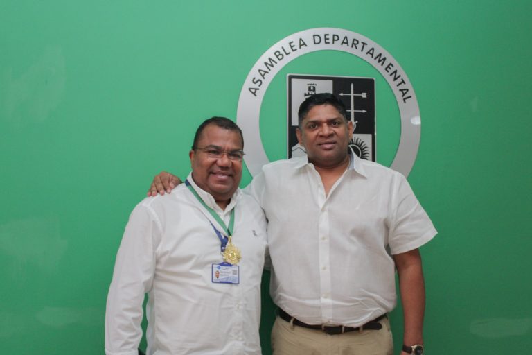 Reconocimiento a su dirección gerencial de la Sociedad Médica Clínica Maicao